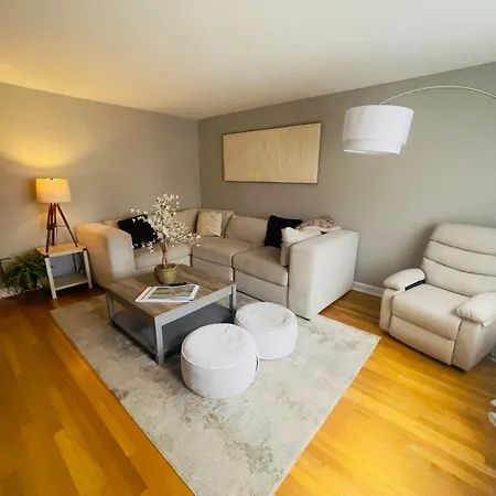 Apartment Home Close To Nwu & Hospitals